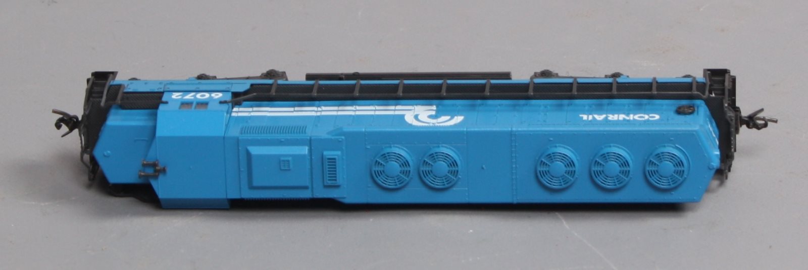 Kato 176-315 N Scale Conrail SD-45 Diesel Locomotive #6072 LN/Box