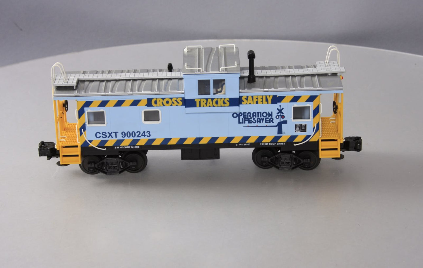 MTH 20-91061 CSX Extended Vision Illuminated Caboose #900243 LN/Box