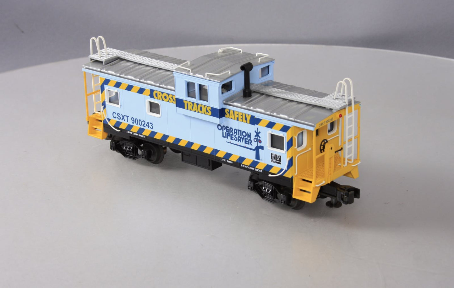 MTH 20-91061 CSX Extended Vision Illuminated Caboose #900243 LN/Box