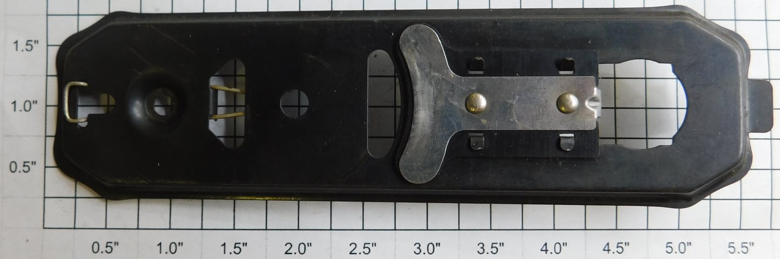 Lionel 2532-53 2500 Observation Car Truck Channel Assembly