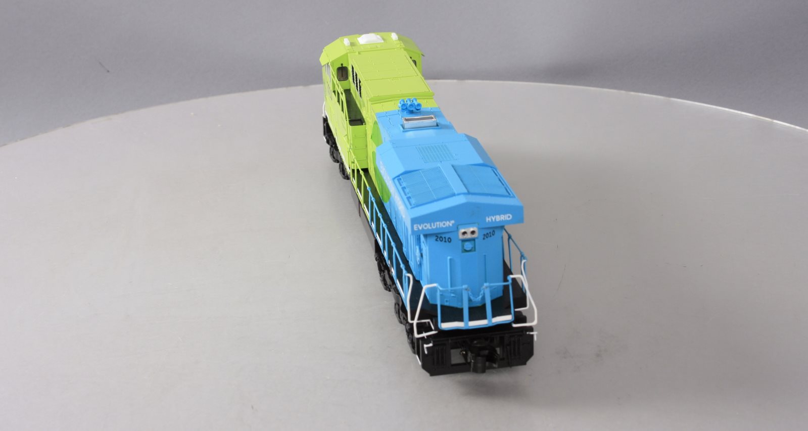 MTH 30-20315-1 O Gauge G.E. Evolution ES44AC Diesel Engine #2010 with PS3