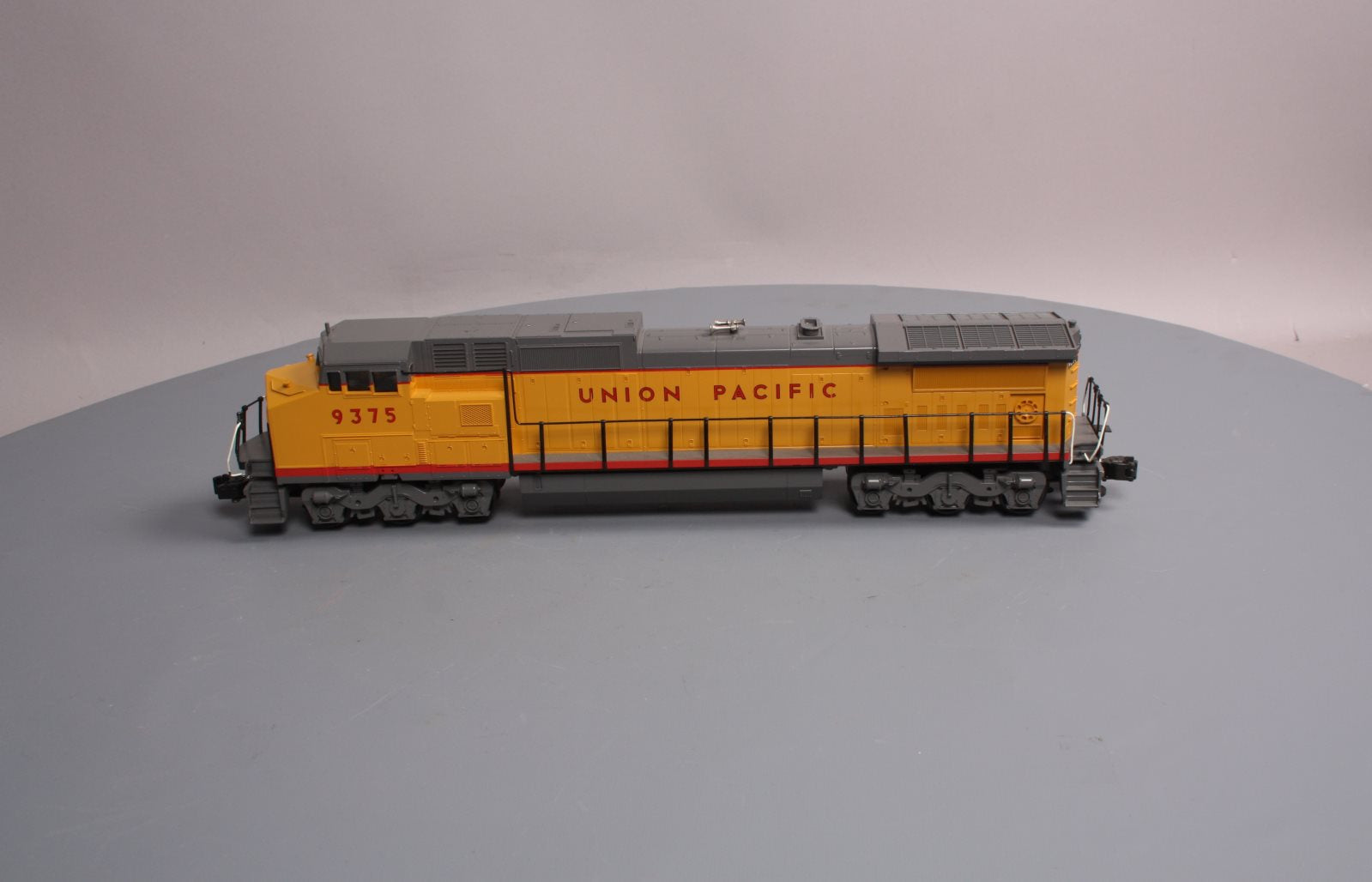 MTH 20-2001-0 Union Pacific Dash-8 Diesel Engine #9375