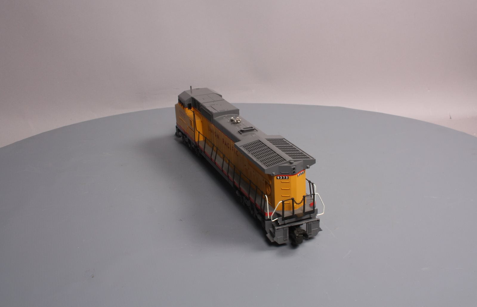 MTH 20-2001-0 Union Pacific Dash-8 Diesel Engine #9375