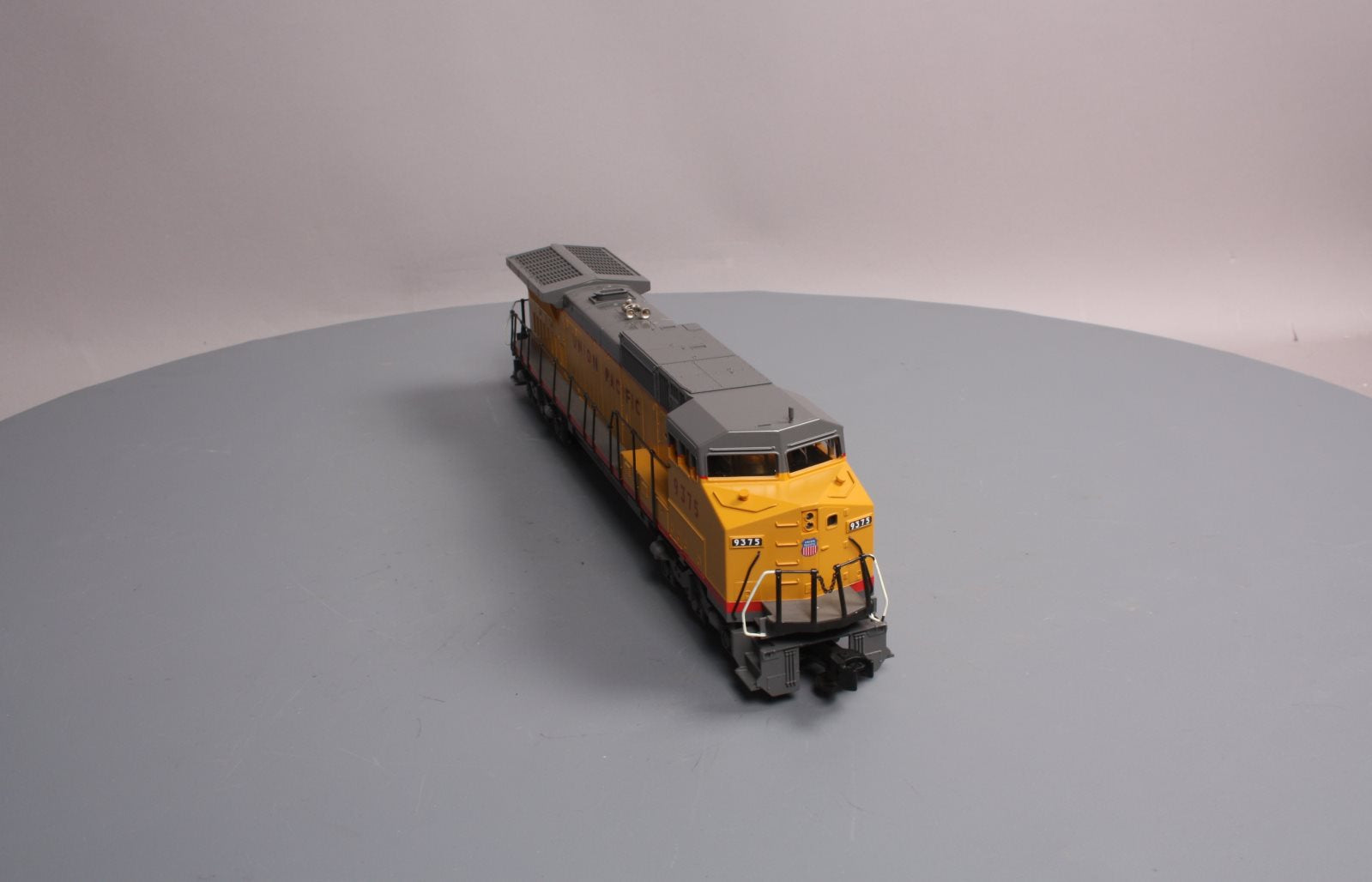MTH 20-2001-0 Union Pacific Dash-8 Diesel Engine #9375