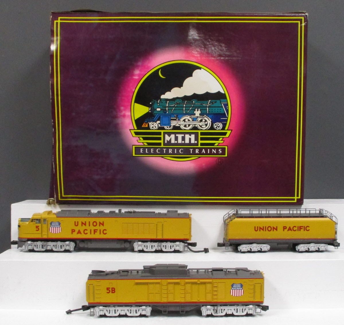 MTH 20-2124-1 O Union Pacific Gas Turbine Diesel Engine Set w/PS1 #5/5B NIB