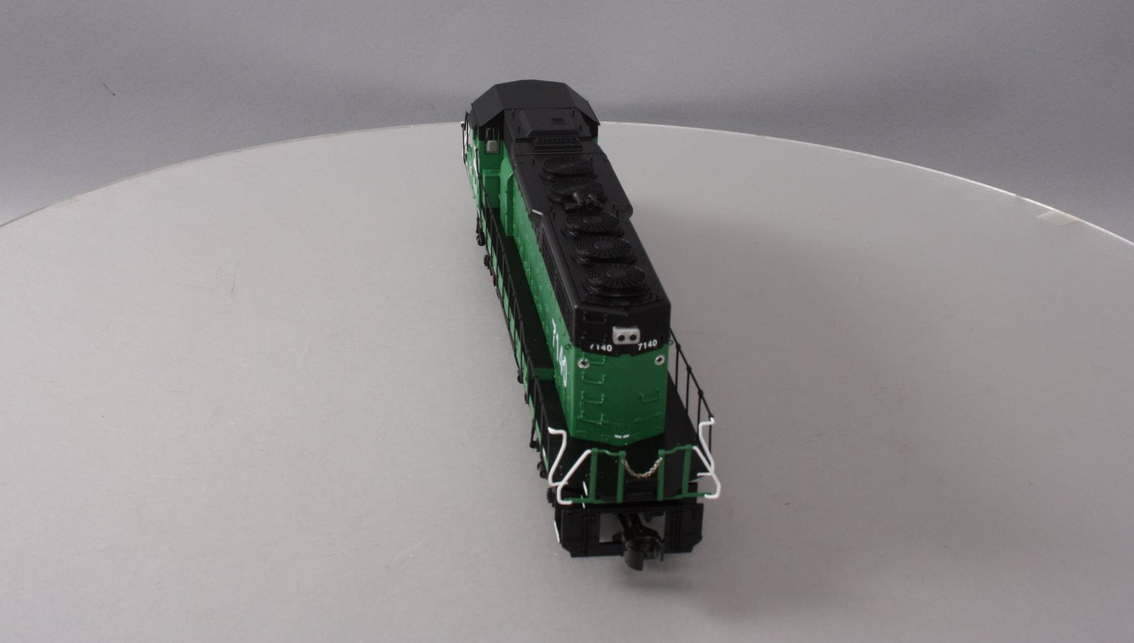 Lionel 6-34781 Burlington Northern Non-Powered SD40-2 Diesel Locomotive #7140