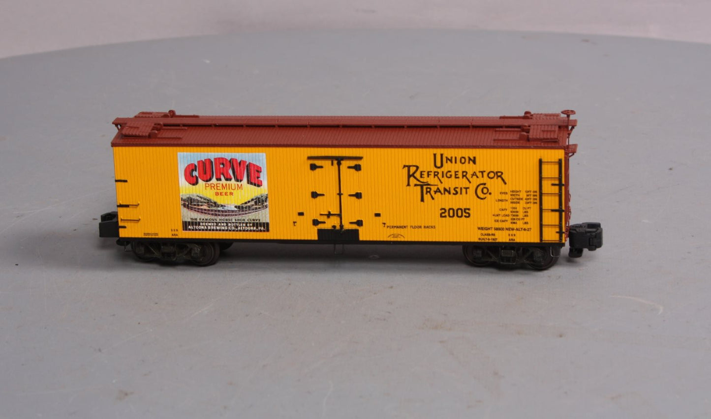 S-Helper 01517 S Scale "Curve Beer" Refrigerator Car #2005 LN