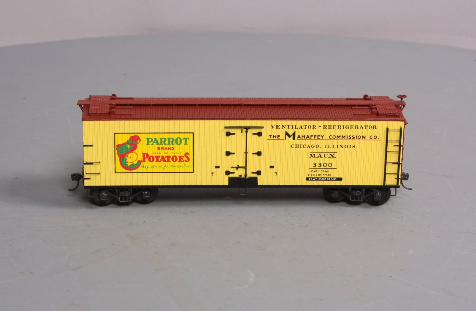 S-Helper 00518 S Scale Parrot Potatoes 40' Wooden Billboard Reefer #3300 LN/Box