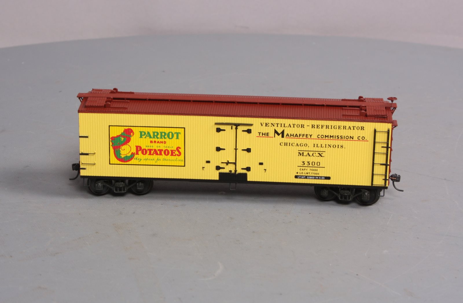S-Helper 00518 S Scale Parrot Potatoes 40' Wooden Billboard Reefer #3300 LN/Box