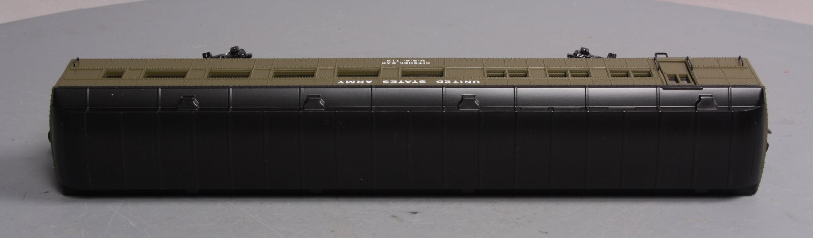 Lionel 6-21228 O Gauge US Army Troop Kitchen Passenger Car #110 NIB