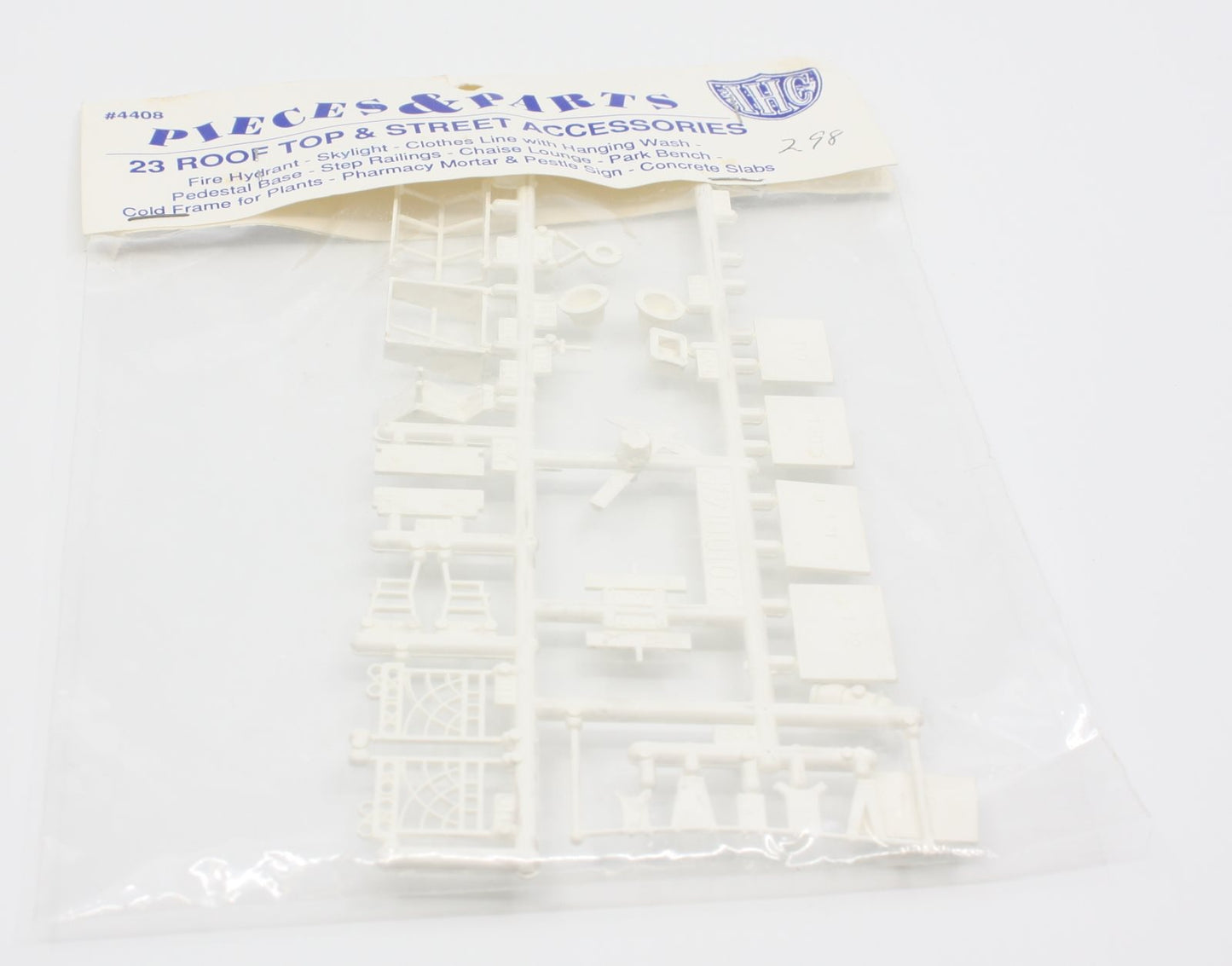 IHC 4408 HO Scale Rooftop & Street Accessories Plastic Kit