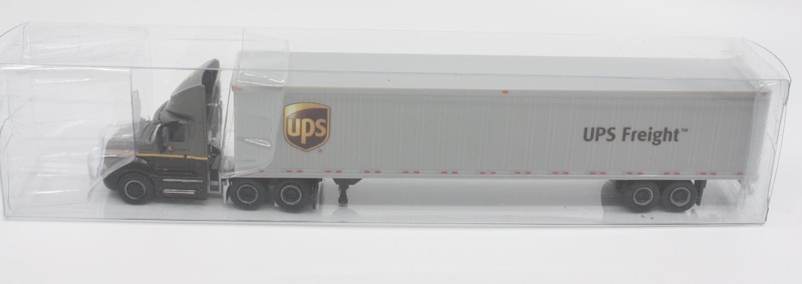 Trucks N' Stuff SP165 HO Scale UPS International Daycab Freight W/53' Dryvan