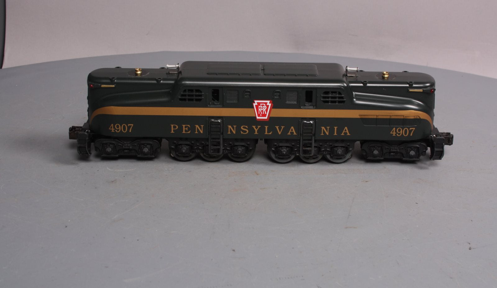 Lionel 6-18313 O Gauge Pennsylvania GG-1 Electric Locomotive #4907 with TMCC LN/Box