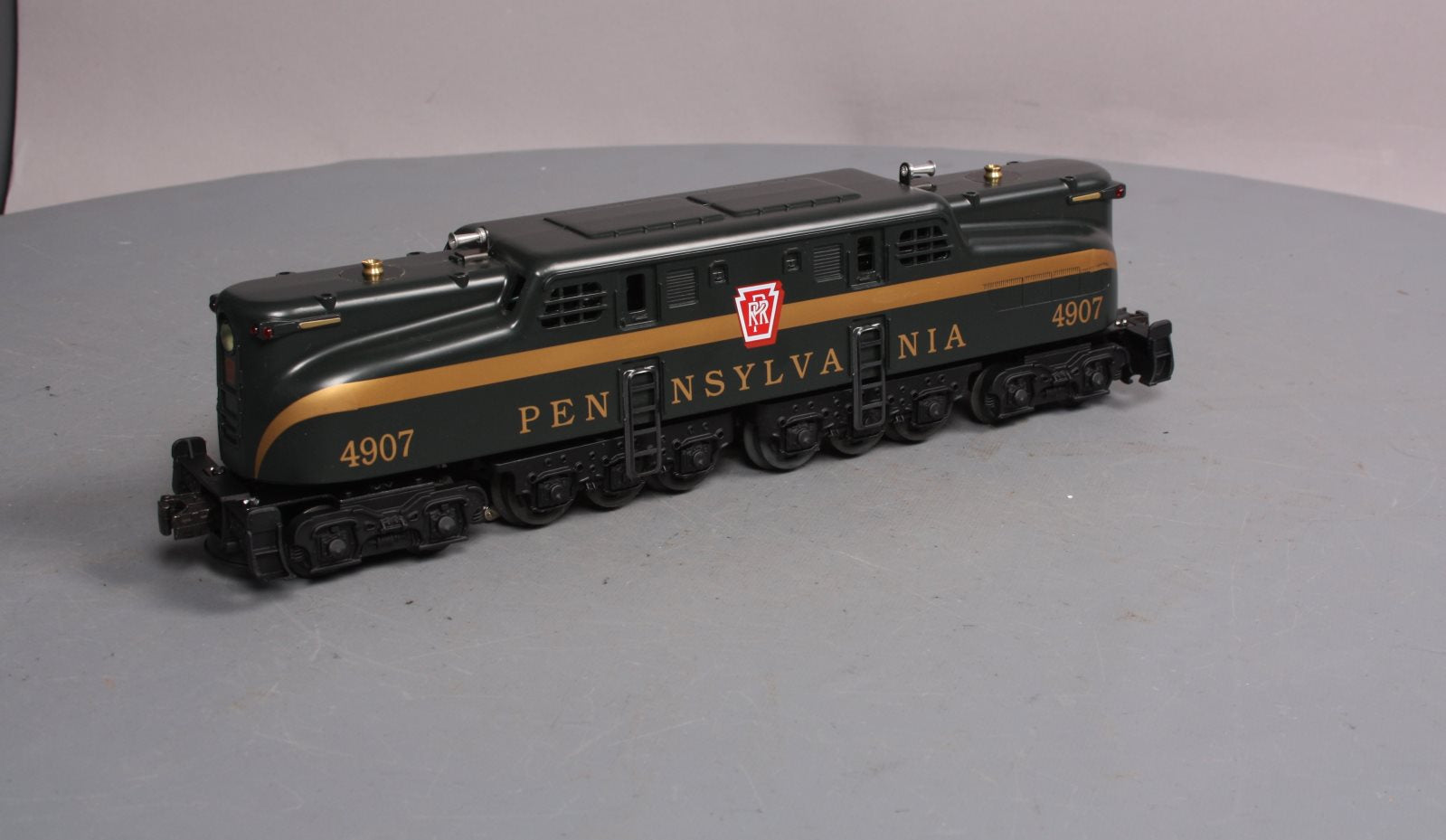 Lionel 6-18313 O Gauge Pennsylvania GG-1 Electric Locomotive #4907 with TMCC NIB