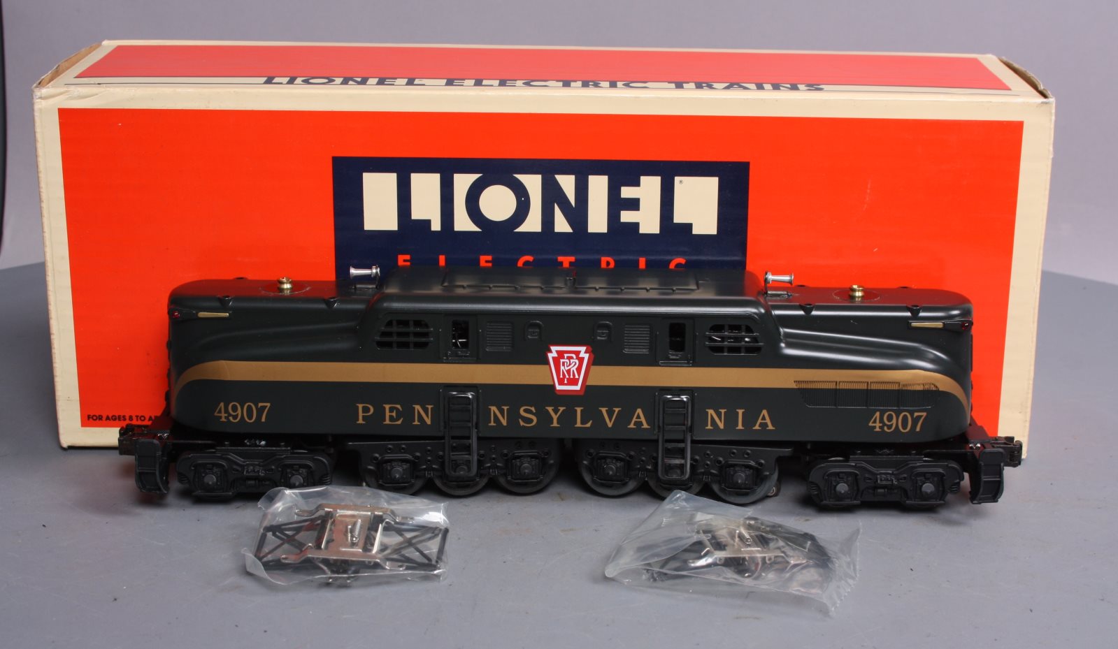 Lionel 6-18313 O Gauge Pennsylvania GG-1 Electric Locomotive #4907 with TMCC LN/Box