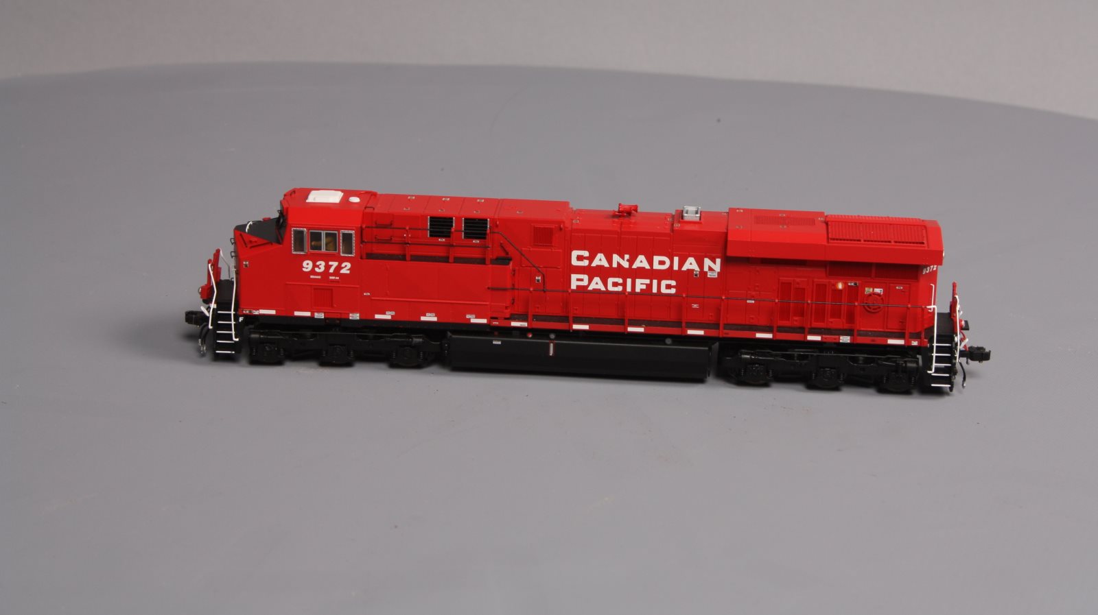 MTH 80-2326-1 HO Canadian Pacific GE ES44AC w/Proto-Sound 3.0 & DCC #9372
