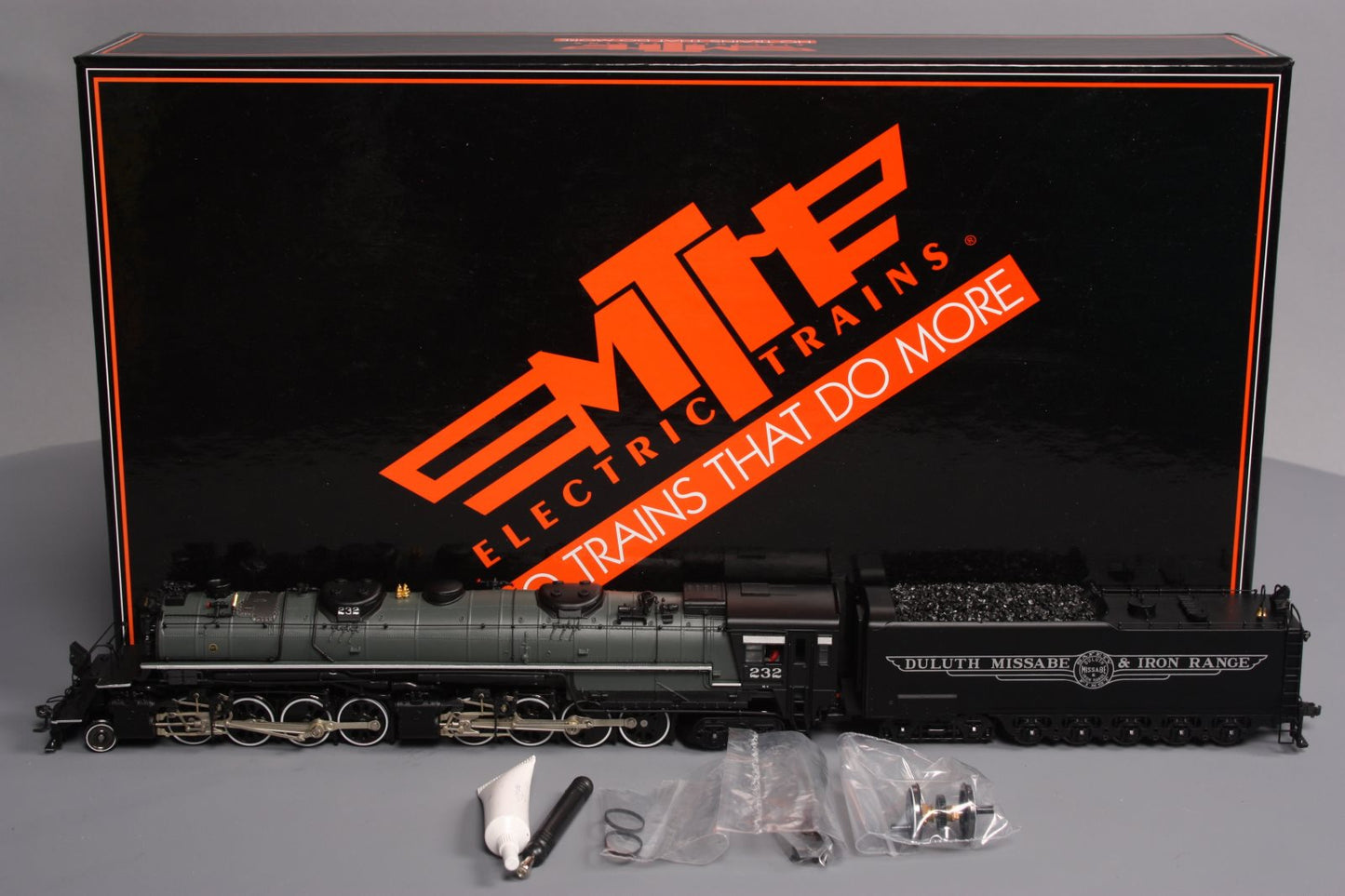 MTH 80-3262-1 HO Duluth Missabe & Iron Range 2-8-8-4 M3 Yellowstone Steam #232