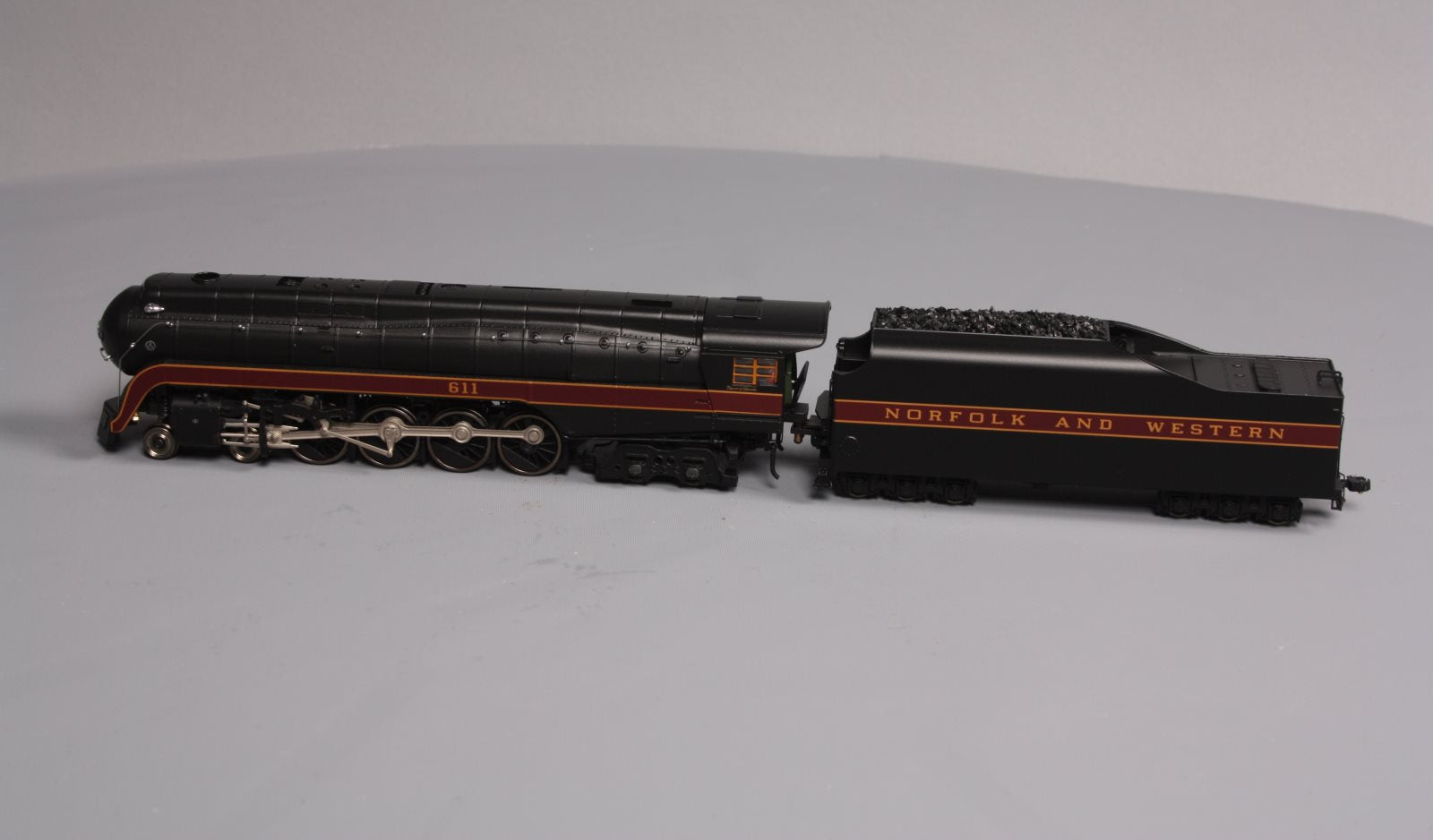 MTH 80-3265-1 HO Norfolk & Western 4-8-4 J Steam Locomotive with P-S 3.0 #611