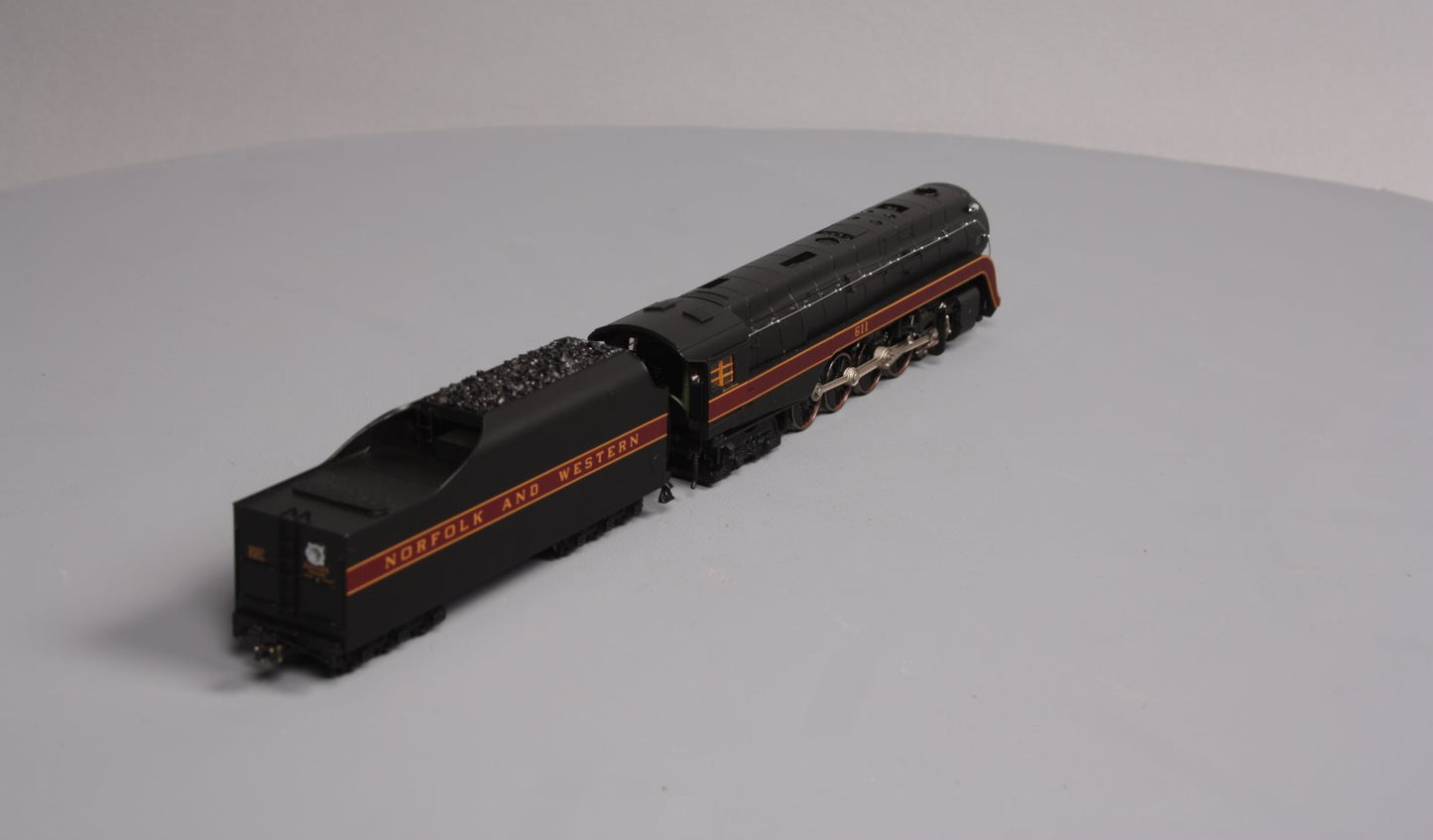 MTH 80-3265-1 HO Norfolk & Western 4-8-4 J Steam Locomotive with P-S 3.0 #611