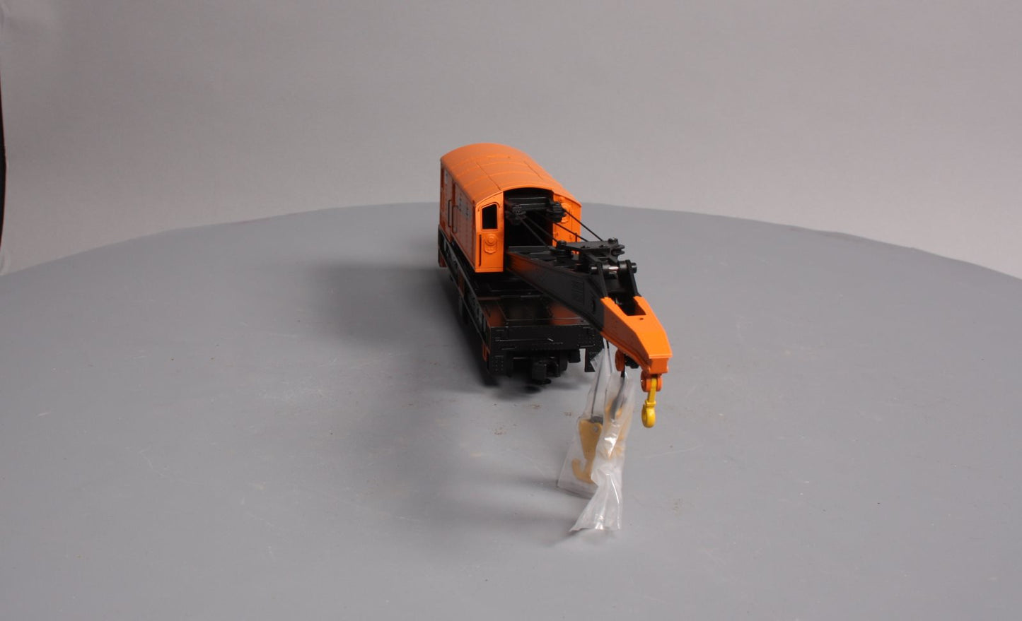 MTH 20-98908 BNSF Crane Car