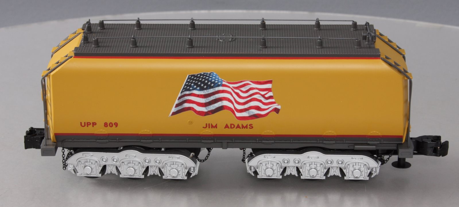 MTH 30-7953-7 O Union Pacific Auxiliary Water Tender (Die-Cast) #809