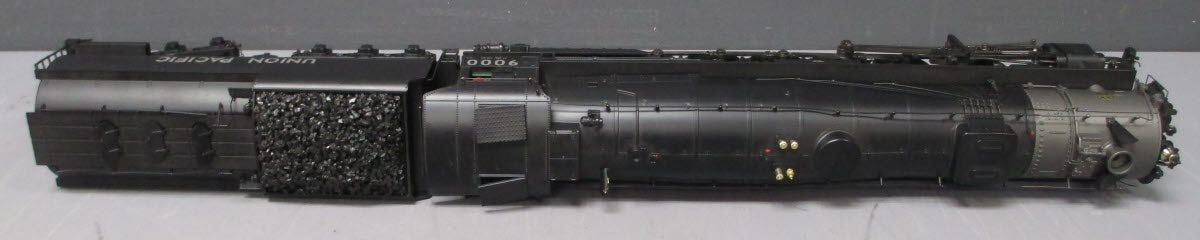 MTH 20-3293-1 Union Pacific 4-12-2 Steam Locomotive & Tender #9000 with PS2 LN/Box