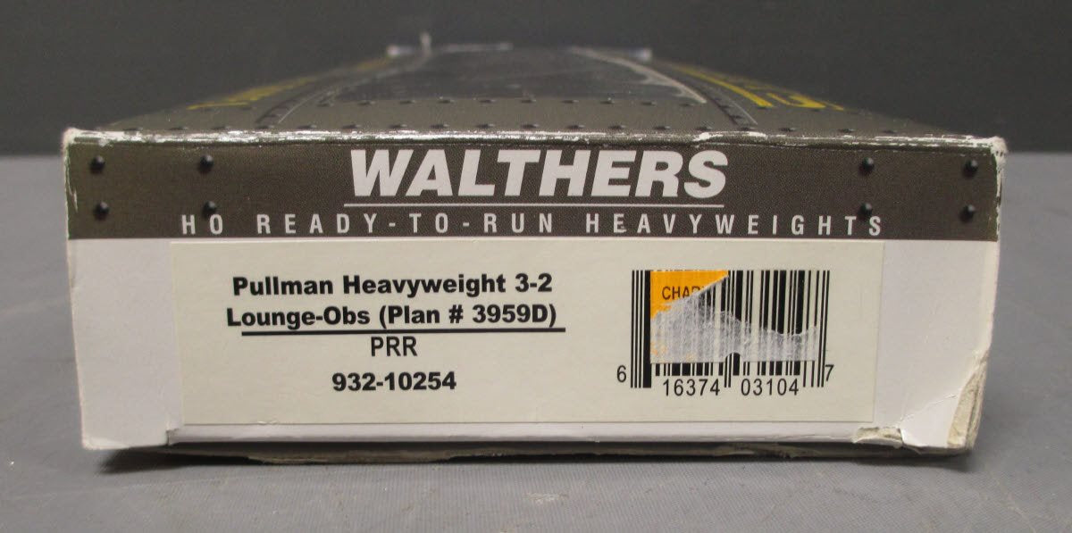 Walthers 932-10254 HO Scale Pennsylvania Pullman Heavyweight Lounge-Observation