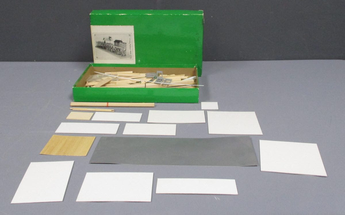 Suncoast Models 002 O Scale Icing Platform Building Kit