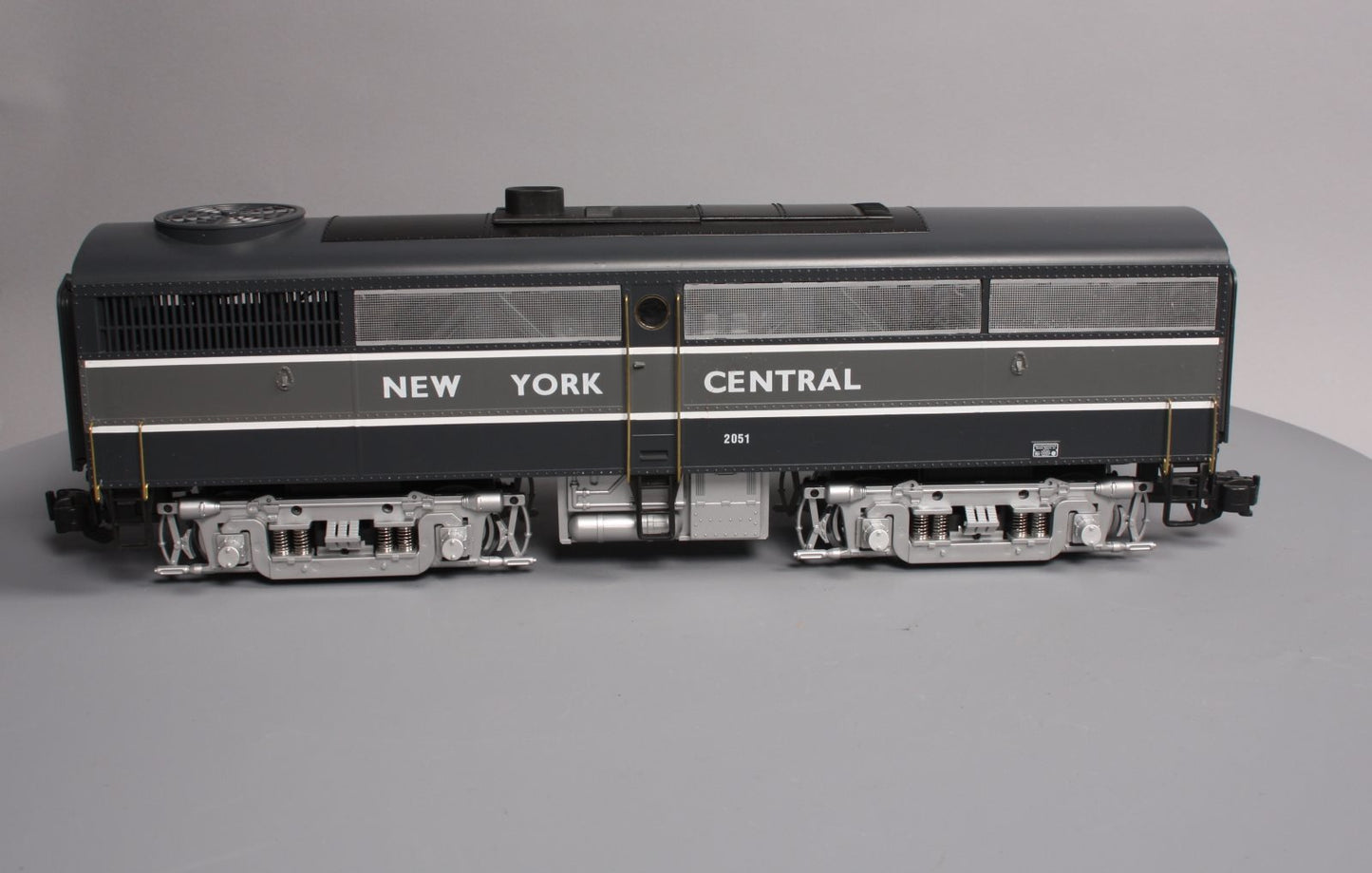 Aristo-Craft 22051 New York Central FB-1 Powered Diesel Locomotive #2051 LN/Box