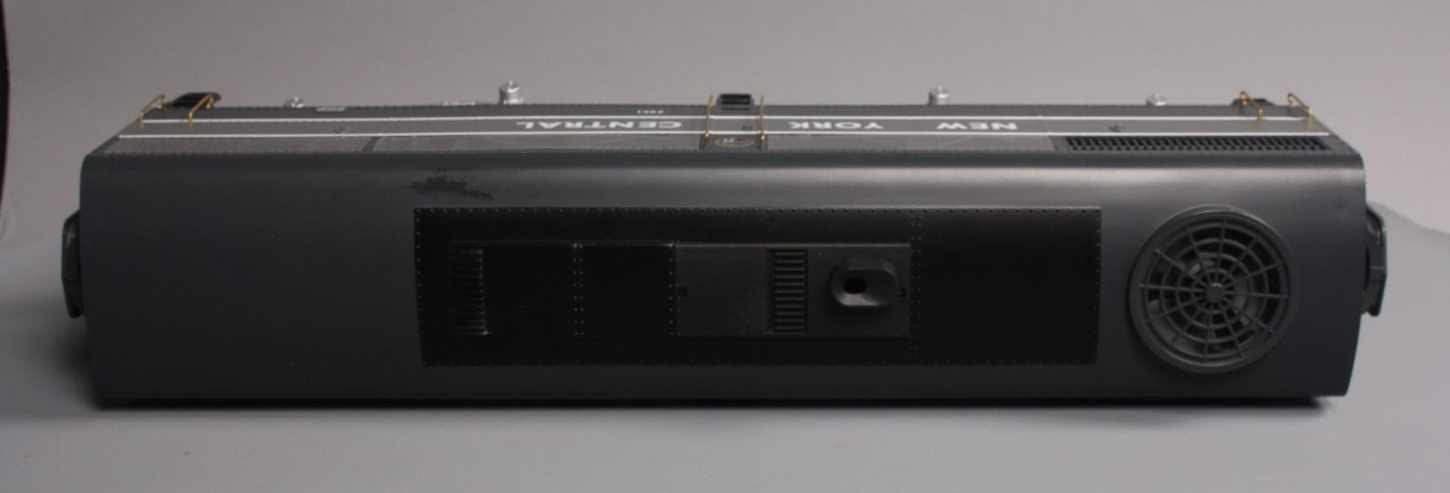 Aristo-Craft 22051 New York Central FB-1 Powered Diesel Locomotive #2051 LN/Box