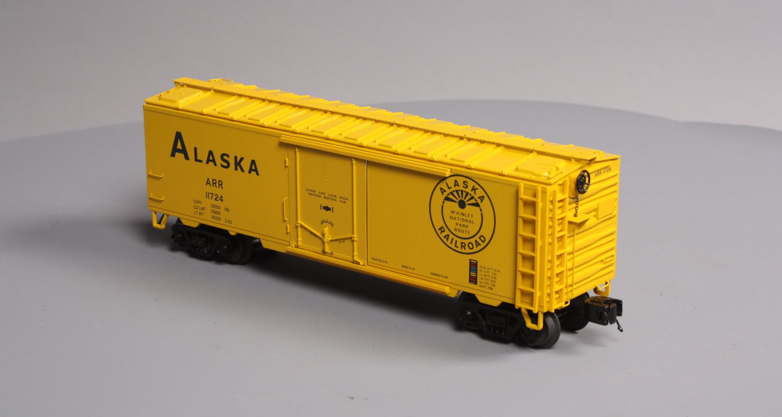 MTH 20-94266 O Alaska Reefer Car #11724