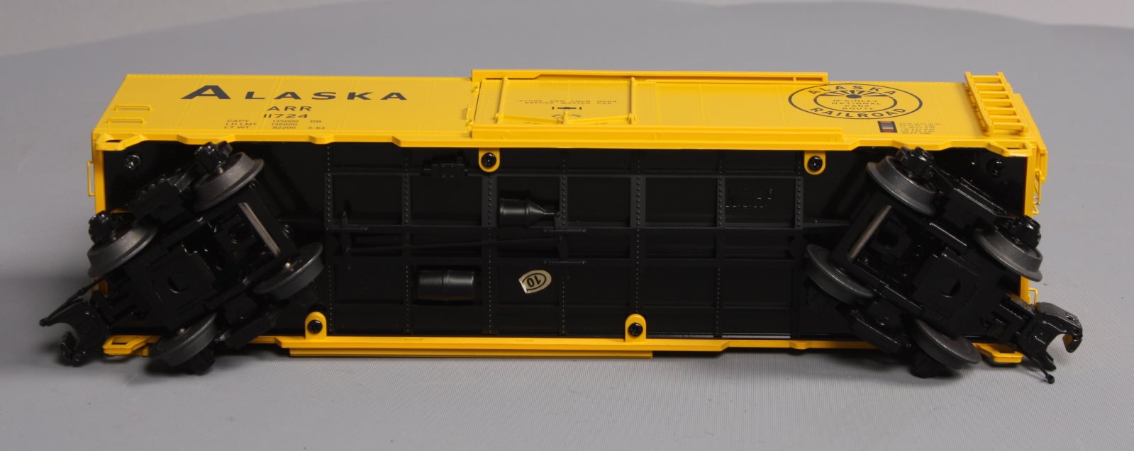 MTH 20-94266 O Alaska Reefer Car #11724