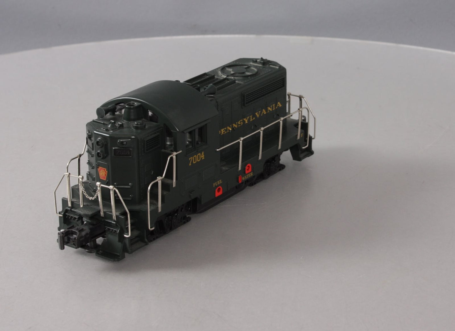 RMT 4152 PRR Complete Powered Diesel Locomotive #7004 LN/Box