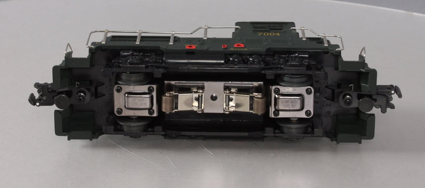 RMT 4152 PRR Complete Powered Diesel Locomotive #7004 LN/Box
