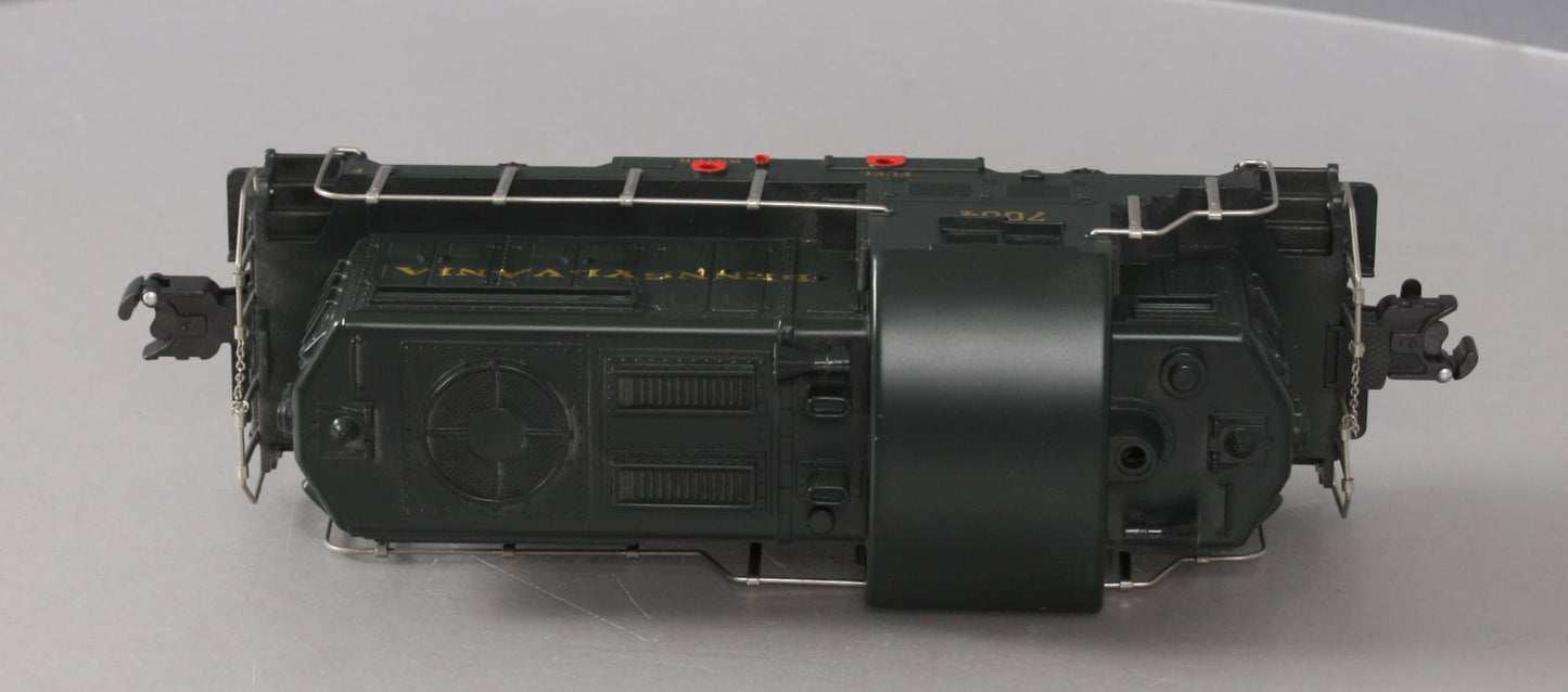 RMT 4152 PRR Complete Powered Diesel Locomotive #7004 LN/Box