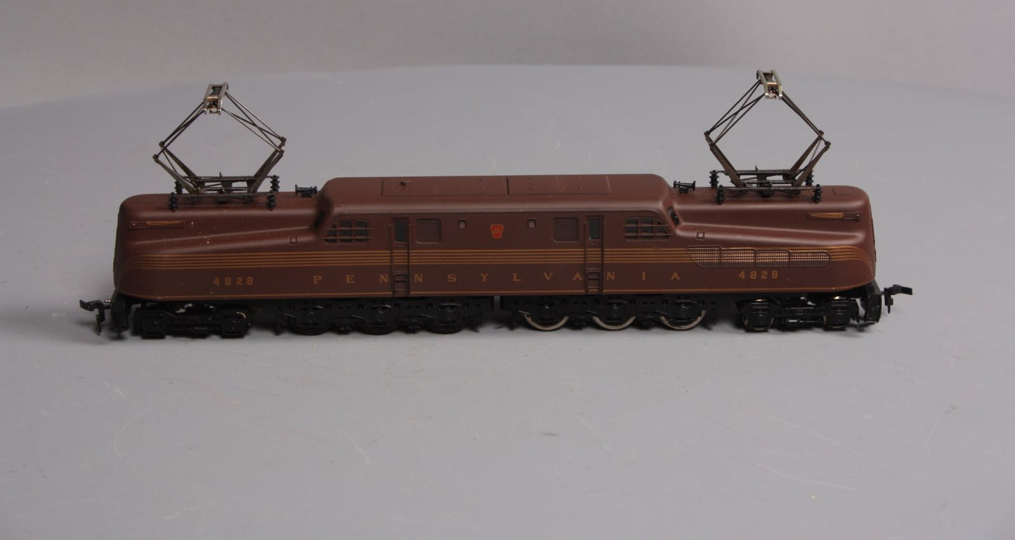 Pemco 3304-016 HO Scale Pennsylvania GG-1 Electric Locomotive #4828 EX/Box