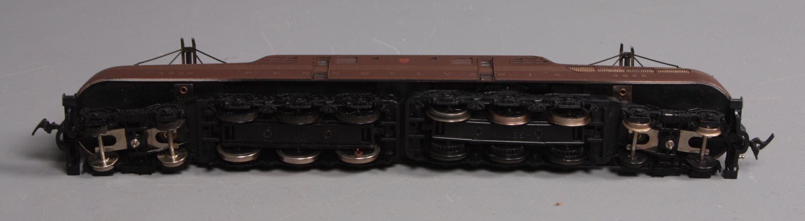 Pemco 3304-016 HO Scale Pennsylvania GG-1 Electric Locomotive #4828 EX/Box
