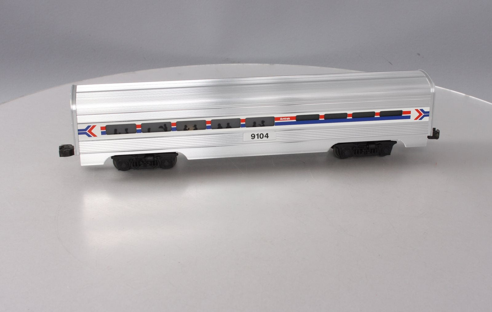 Lionel 6-19104 O Gauge Amtrak Aluminum Dining Passenger Car #9104 LN/Box