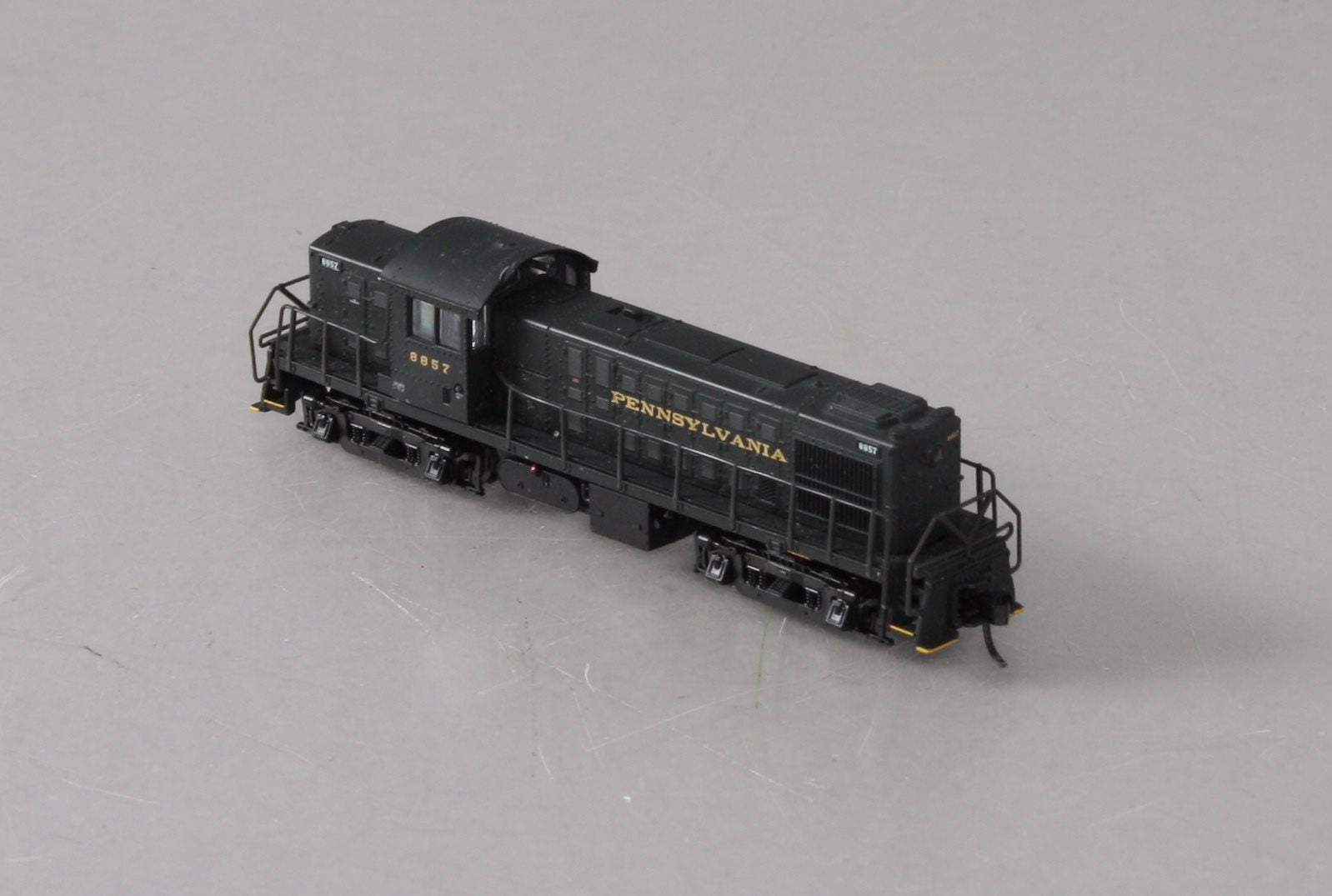 Atlas 44079 N Scale PRR RS-1 #8857