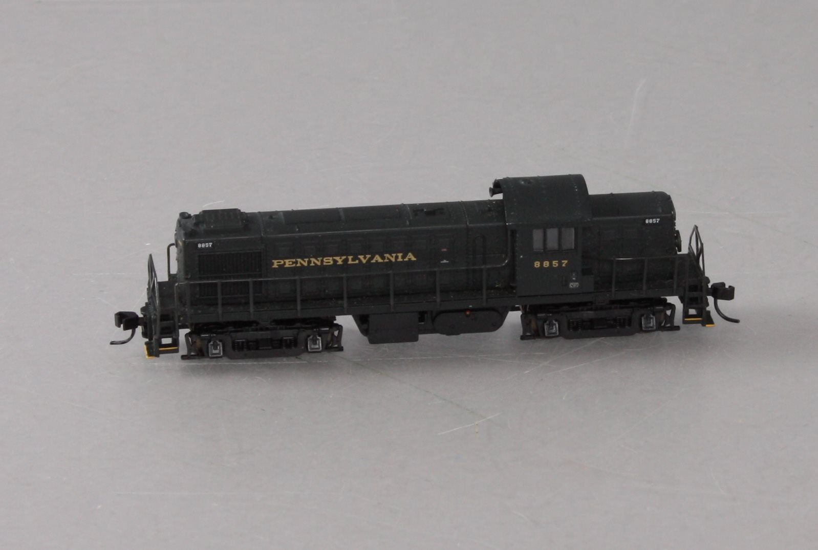 Atlas 44079 N Scale PRR RS-1 #8857
