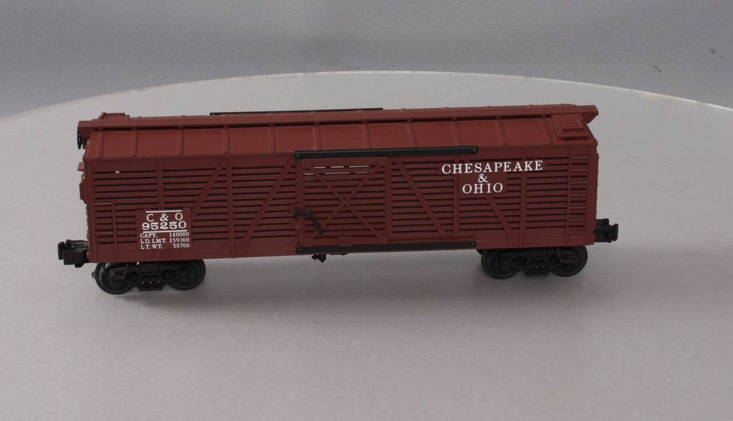 Lionel 6-51402 O Gauge Chesapeake & Ohio Stock Car LN/Box