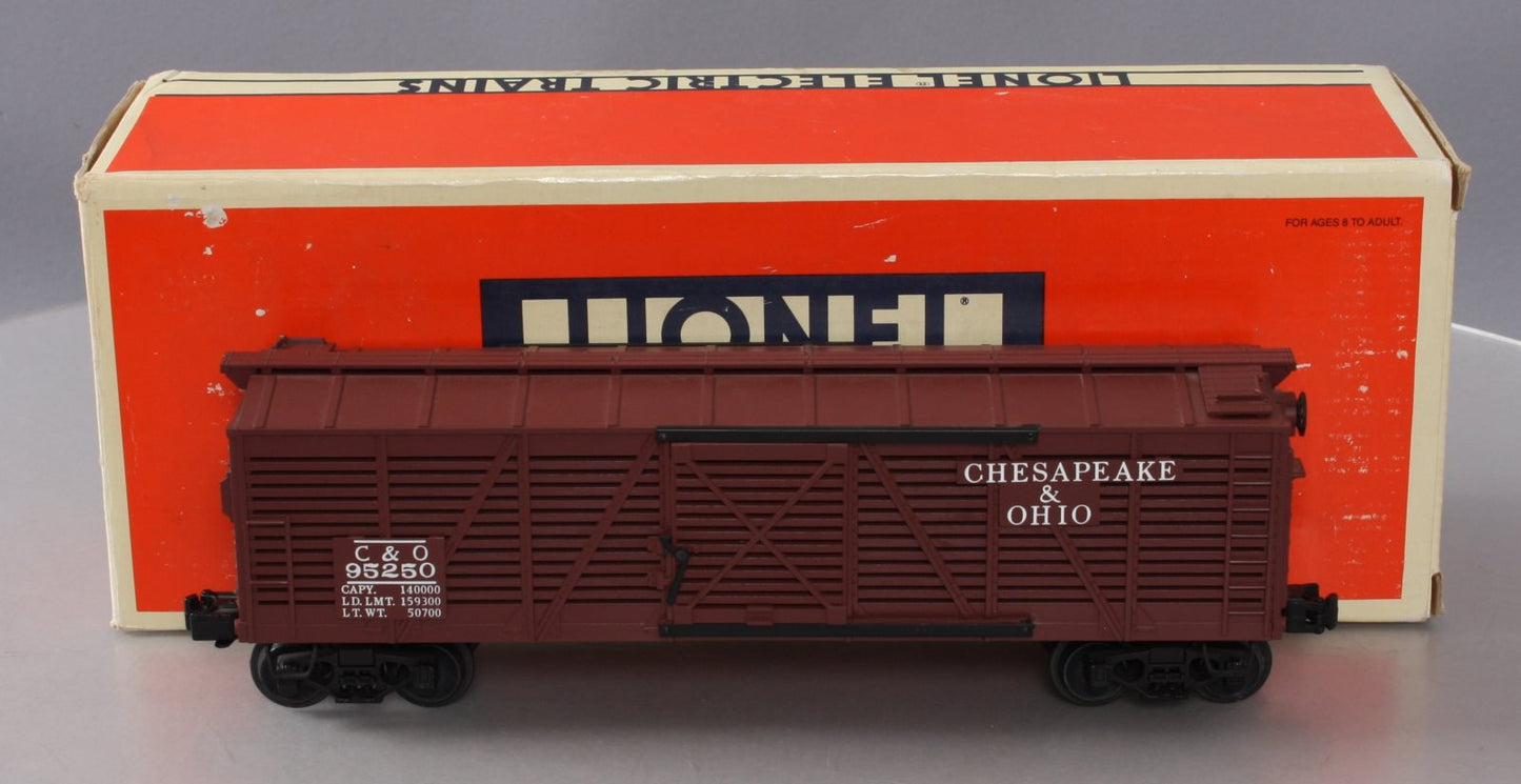 Lionel 6-51402 O Gauge Chesapeake & Ohio Stock Car NIB