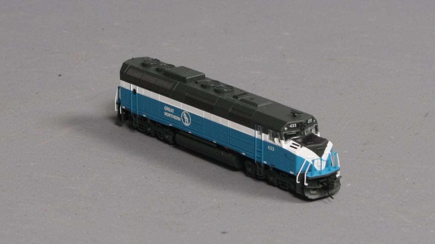 Athearn 15183 N Great Northern F45 with DCC & Sound #433