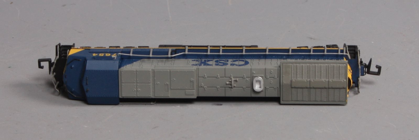 Bachmann 86054 N CSX GE Dash 8-40CW Diesel Locomotive #7654