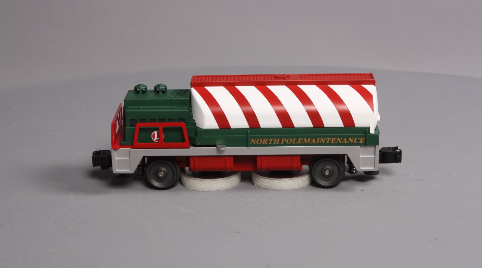 Lionel 6-28451 O Gauge Christmas Holiday Track Cleaning Car LN/Box