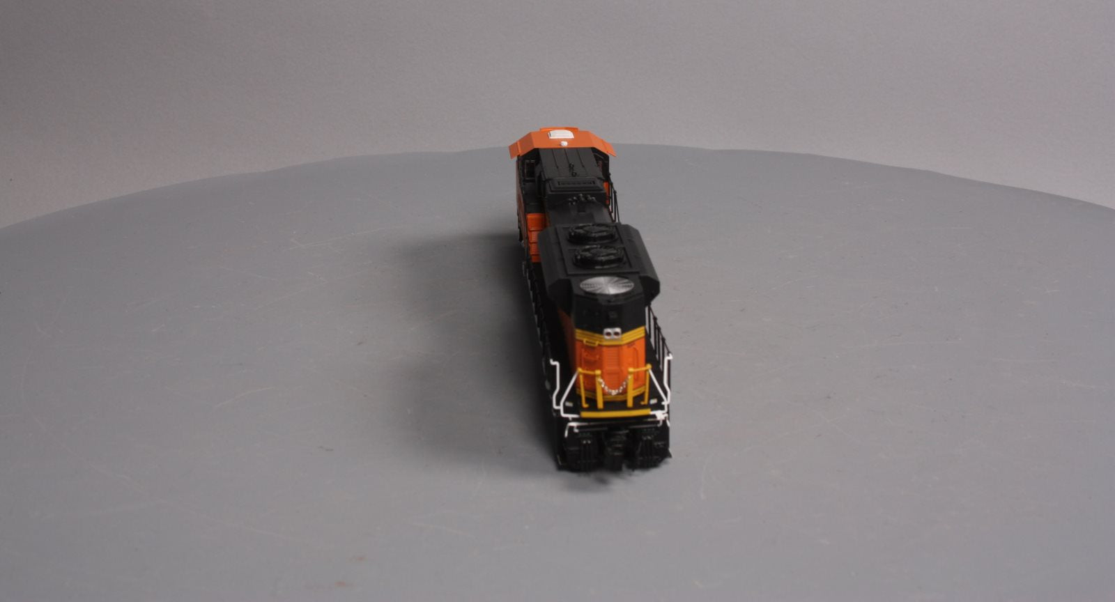American Flyer 6-48171 S Scale BNSF SD70ACE Diesel Locomotive #9344