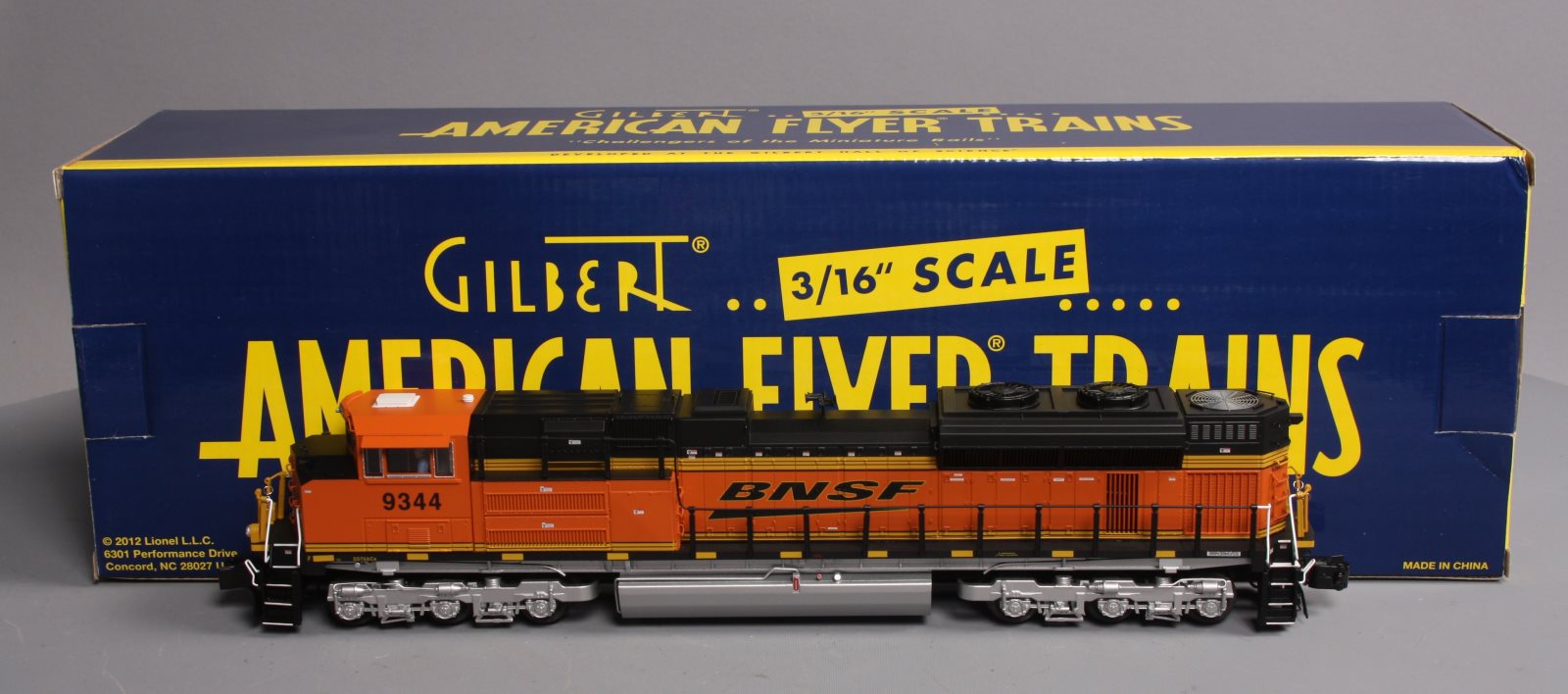 American Flyer 6-48171 S Scale BNSF SD70ACE Diesel Locomotive #9344