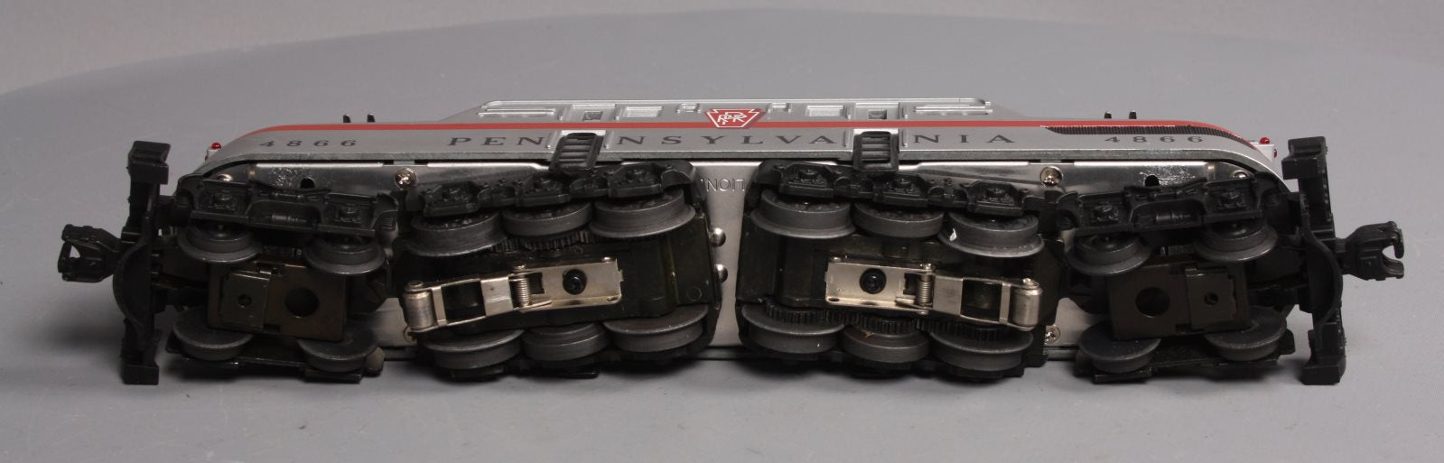 Lionel 6-18308 O Gauge Pennsylvania Silver GG-1 Electric Locomotive #4866 LN/Box