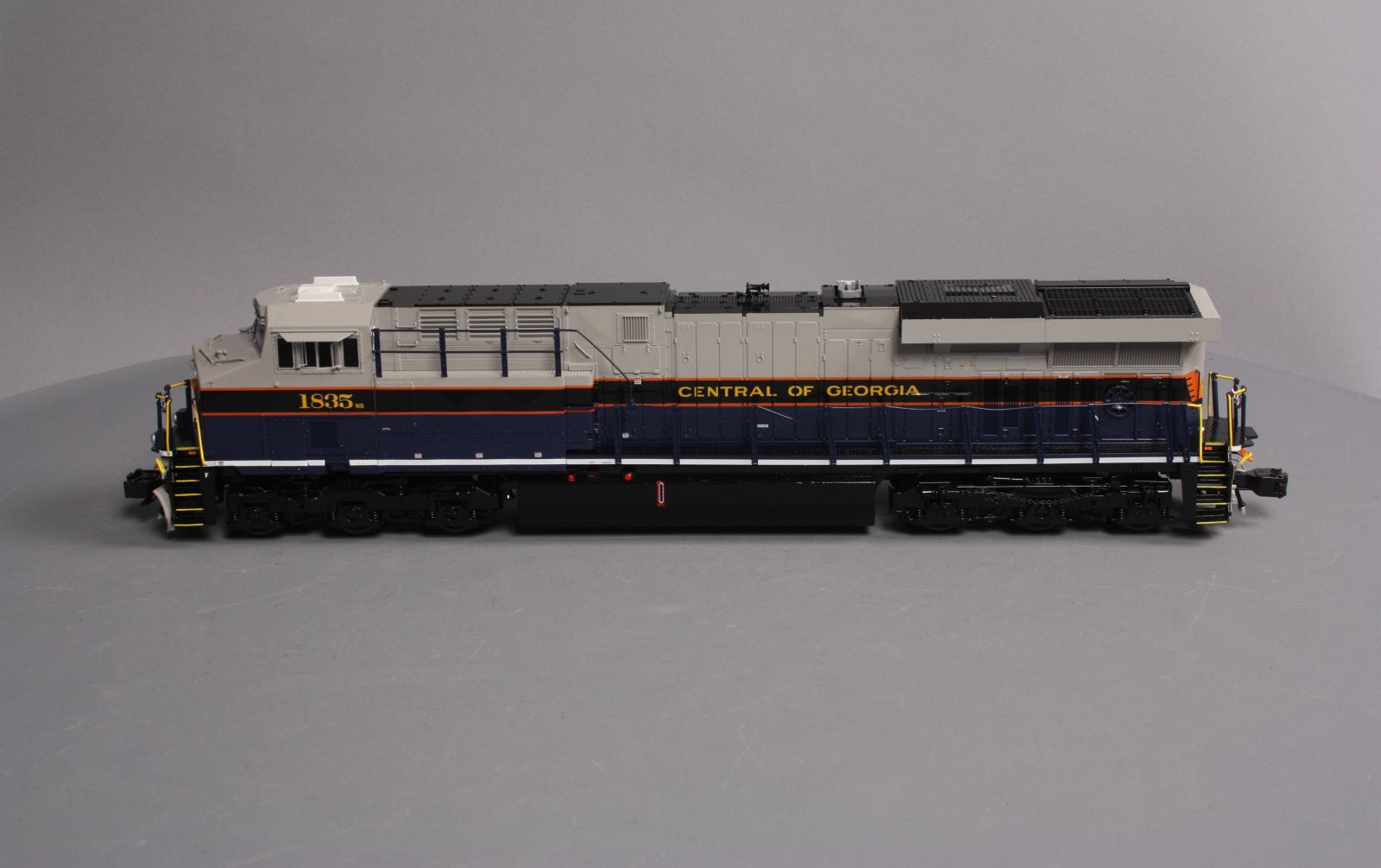 Lionel 6-38944 CG NS Heritage Non-Powered ES44AC Diesel Locomotive #1835