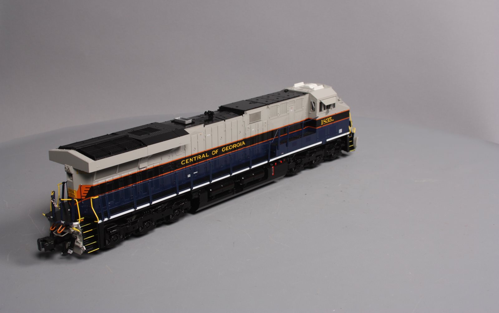 Lionel 6-38944 CG NS Heritage Non-Powered ES44AC Diesel Locomotive #1835